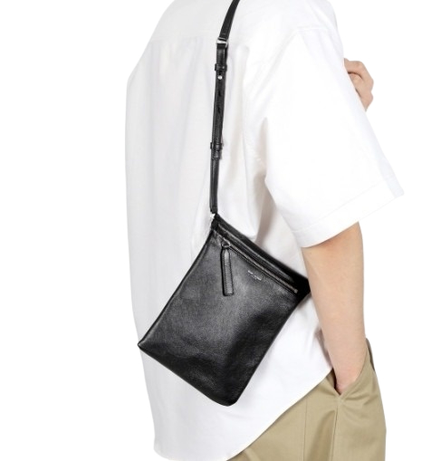 Logo flat cross bag
