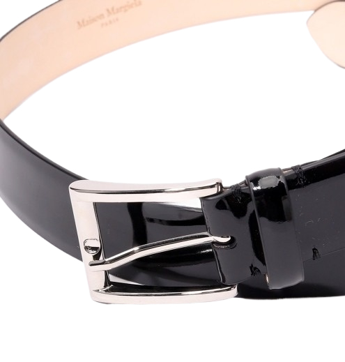 Patent leather belt