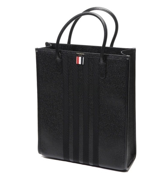 Pebble grain 4 bar leather tote bag