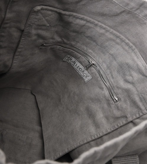 Flight tote bag