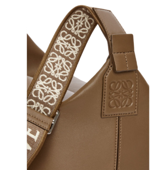 Cubby crossbody bag