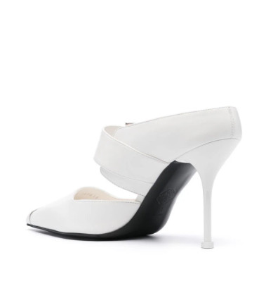 Metal toe buckle leather mule heel