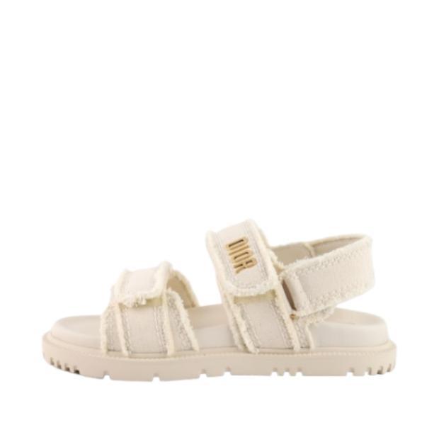 Dioract sandal