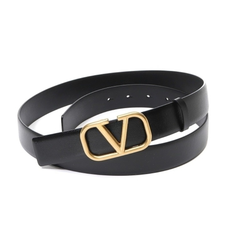 V logo belt