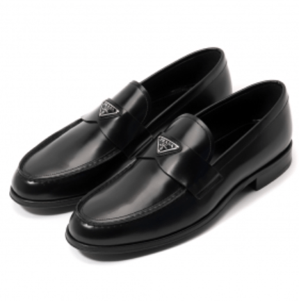Triangle logo loafers