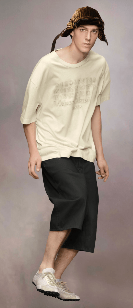 Embroidered logo T-shirt