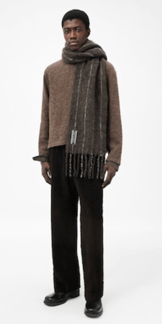 ESTATE SCARF