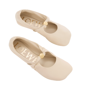 Pebble Soft ballerina in nappa lambskin Dough