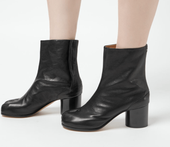 (W) Maison Margiela Tabi Leather Boot Black