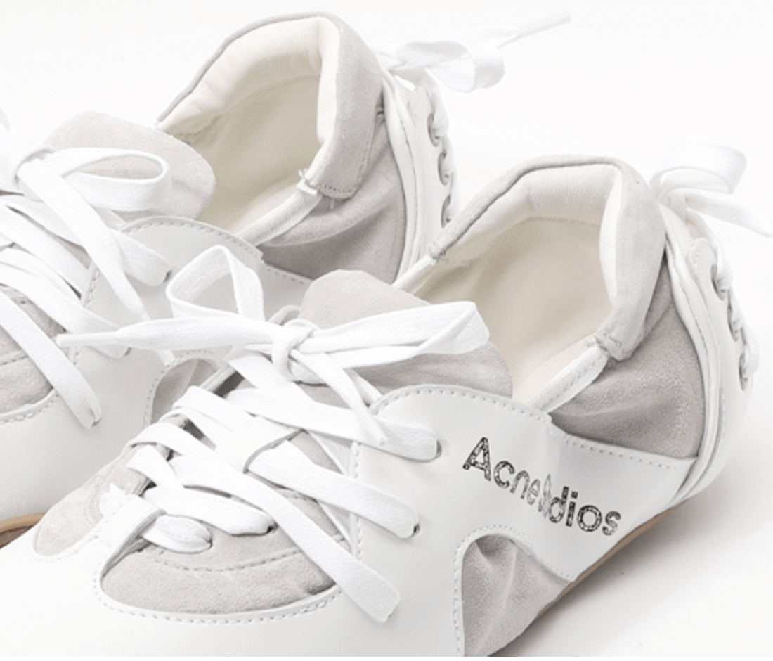 Acne Studios - Leather lace-up shoes - Off white/white
