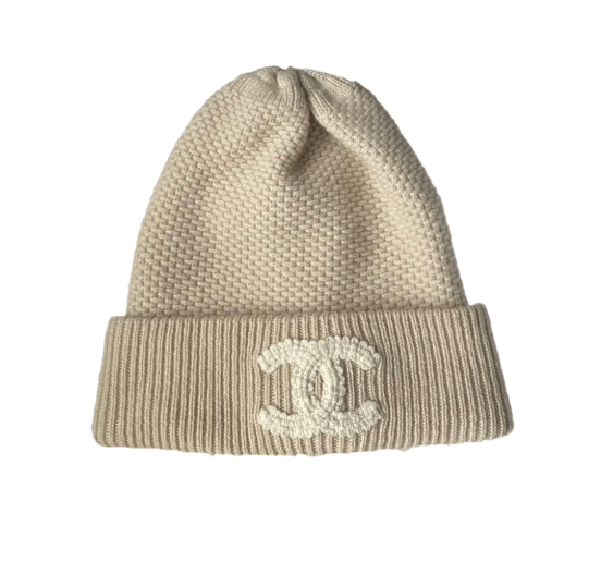  Chanel Beanie Beige