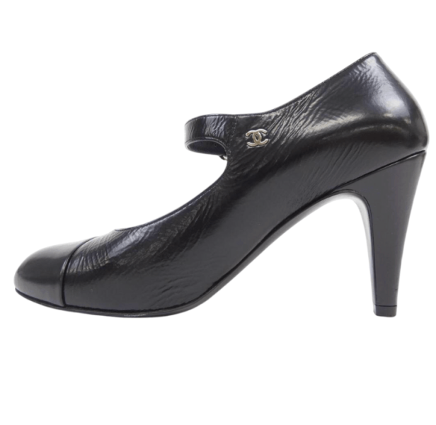 CHANEL Black Heels Patent Leather