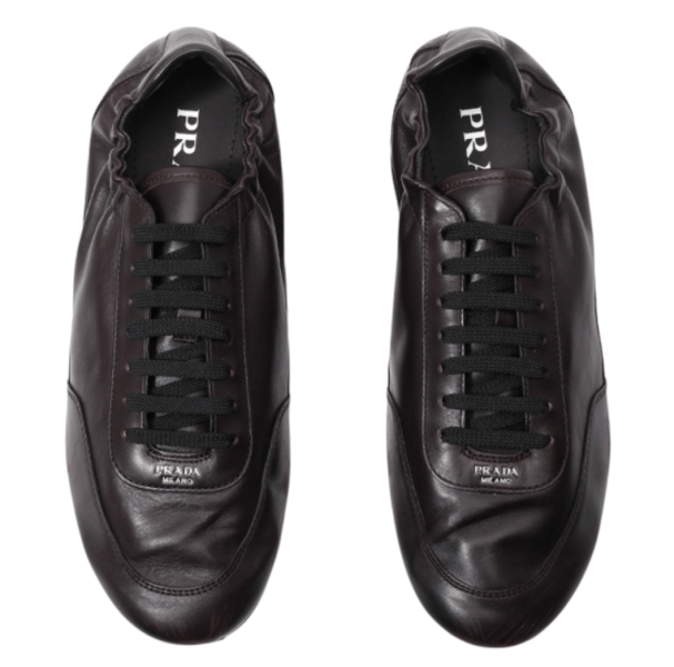 Collapse leather sneakers