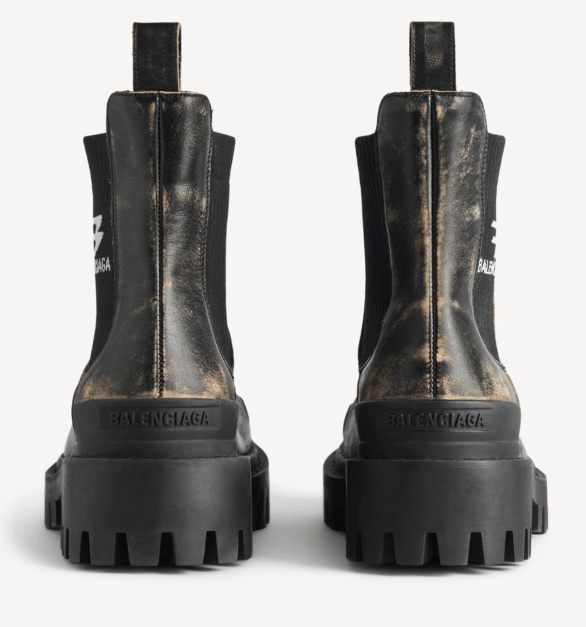 Strike Chelsea Boot in Black/beige