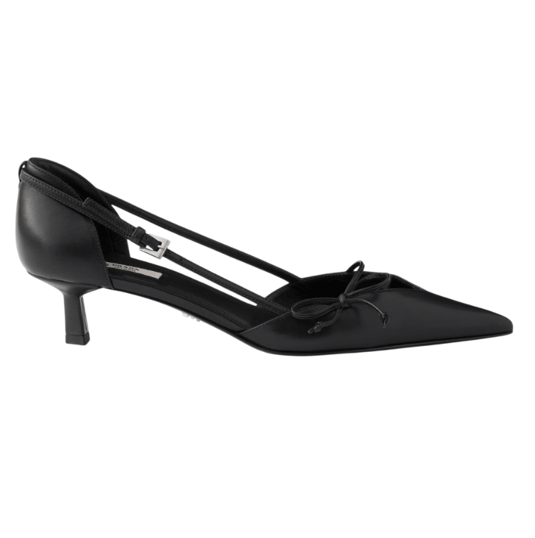 Black Open-side leather pumps