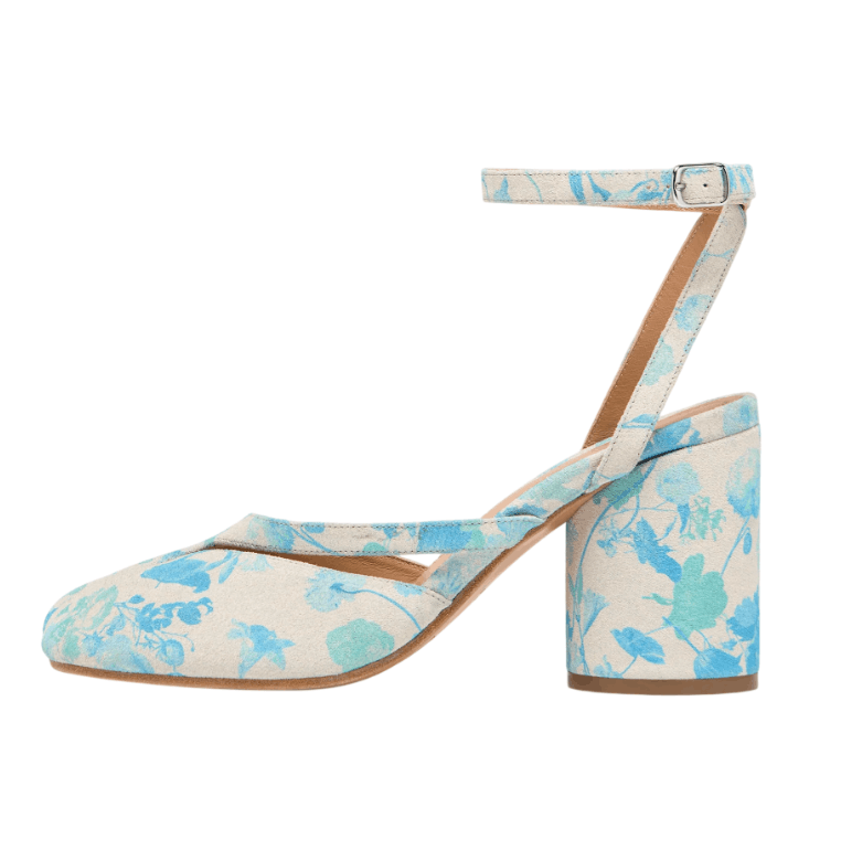 Designer White Tabi Sandal Pump