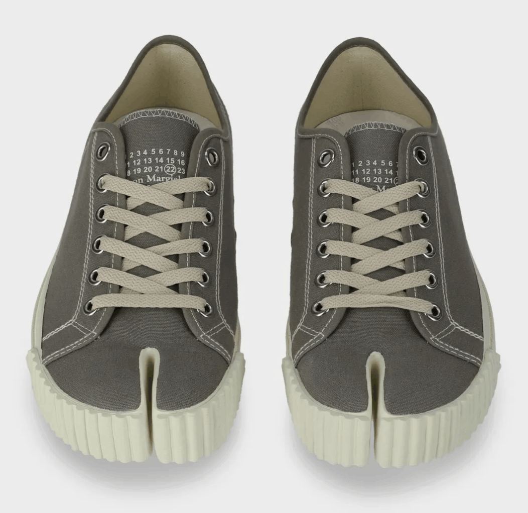 MAISON MARGIELA - Low-top Tabi sneakers
