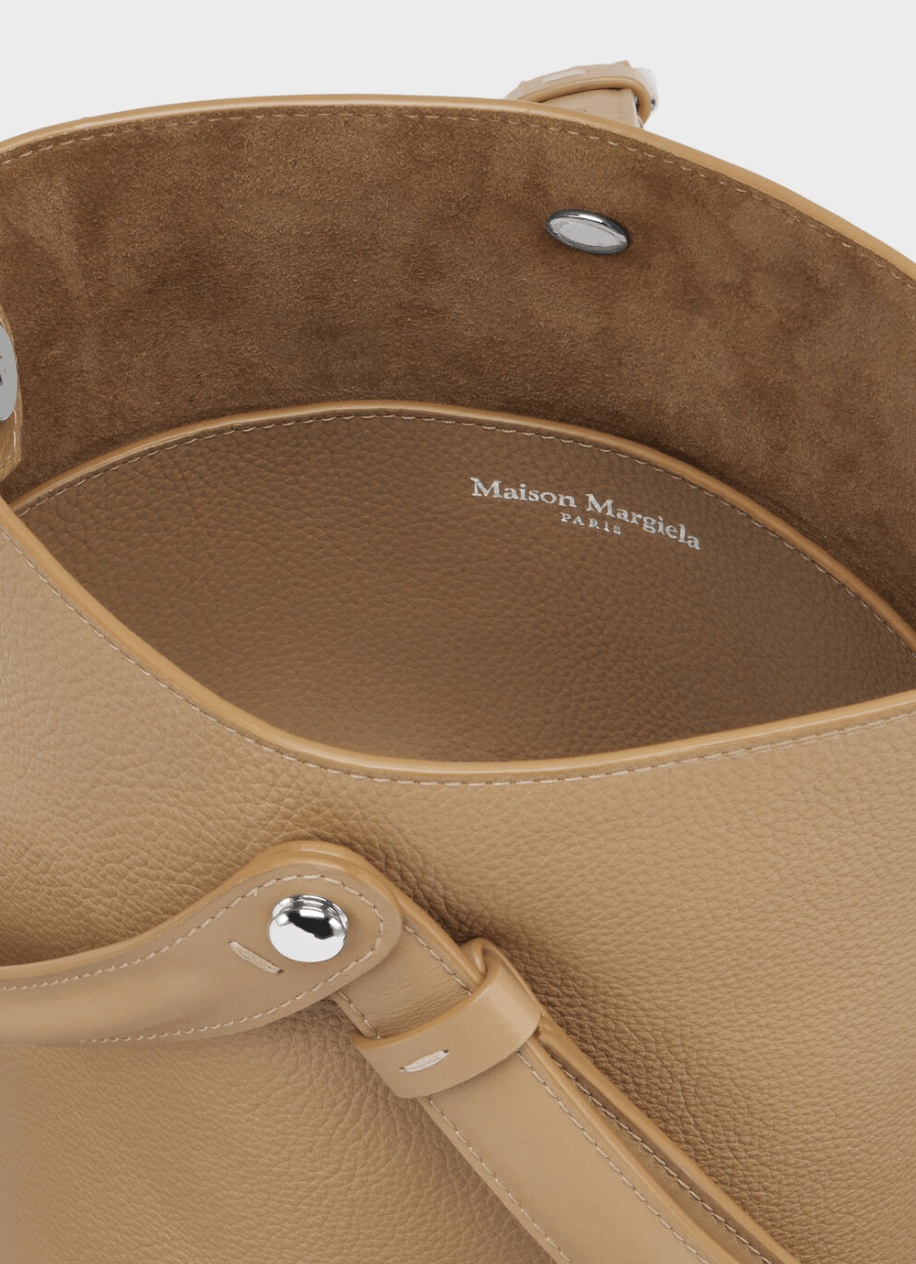 Dress-age Shoulder Bag - Camel
