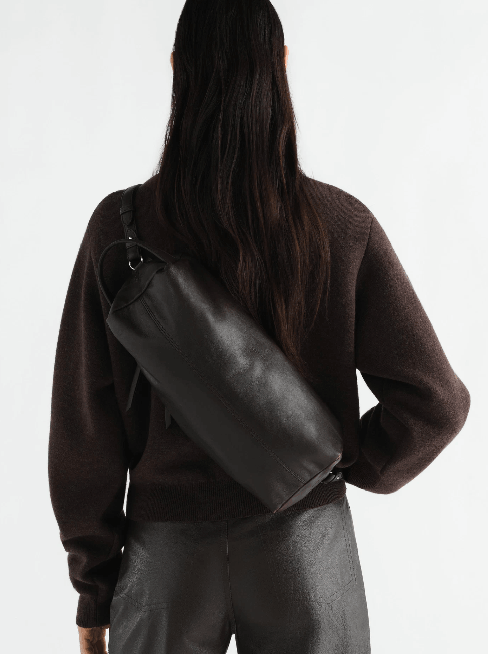 CARE SLINGBAG IN NAPPA LAMBSKIN 