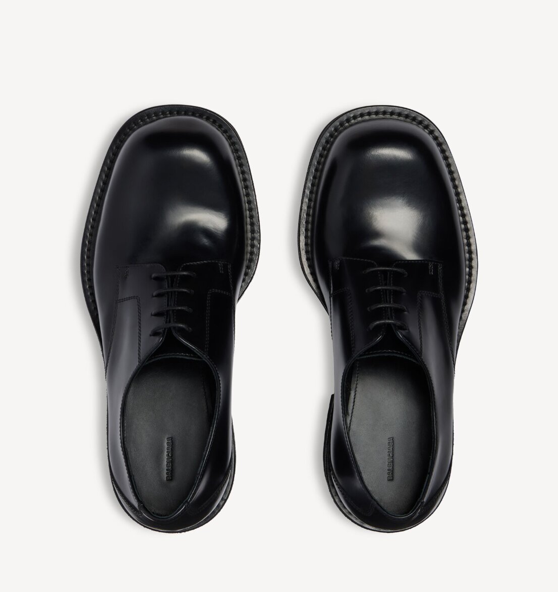 Men's Venom Derby in Black