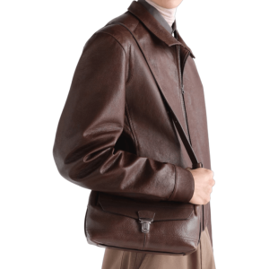 SMALL GEAR BAG IN GLOSSY VEGETABLE LEATHER