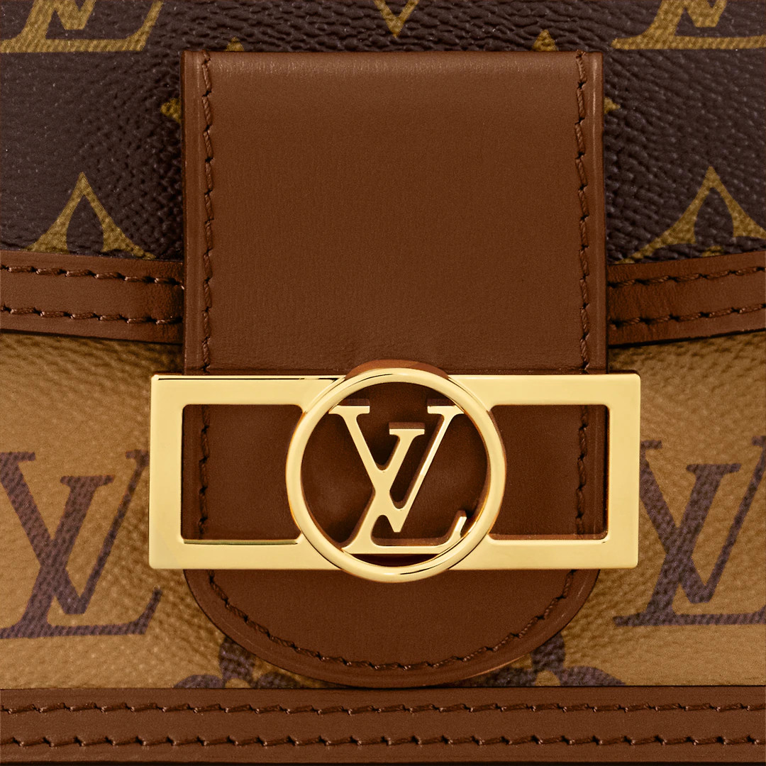 DAUPHINE CHAIN WALLET