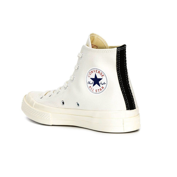 Chuck Taylor Converse High Top Ivory