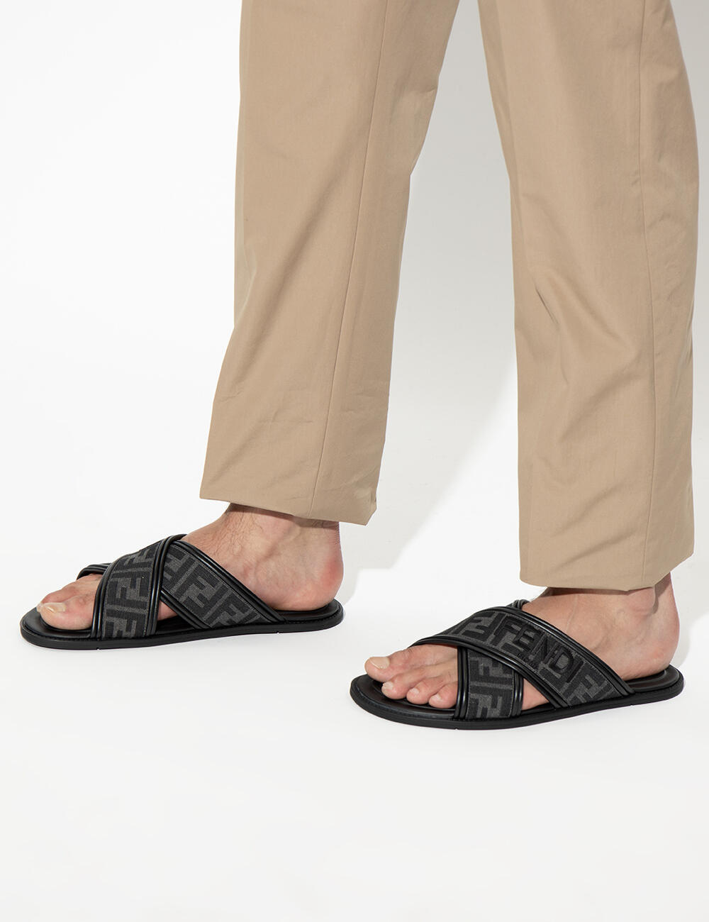 BLACK SLIDES WITH LOGO