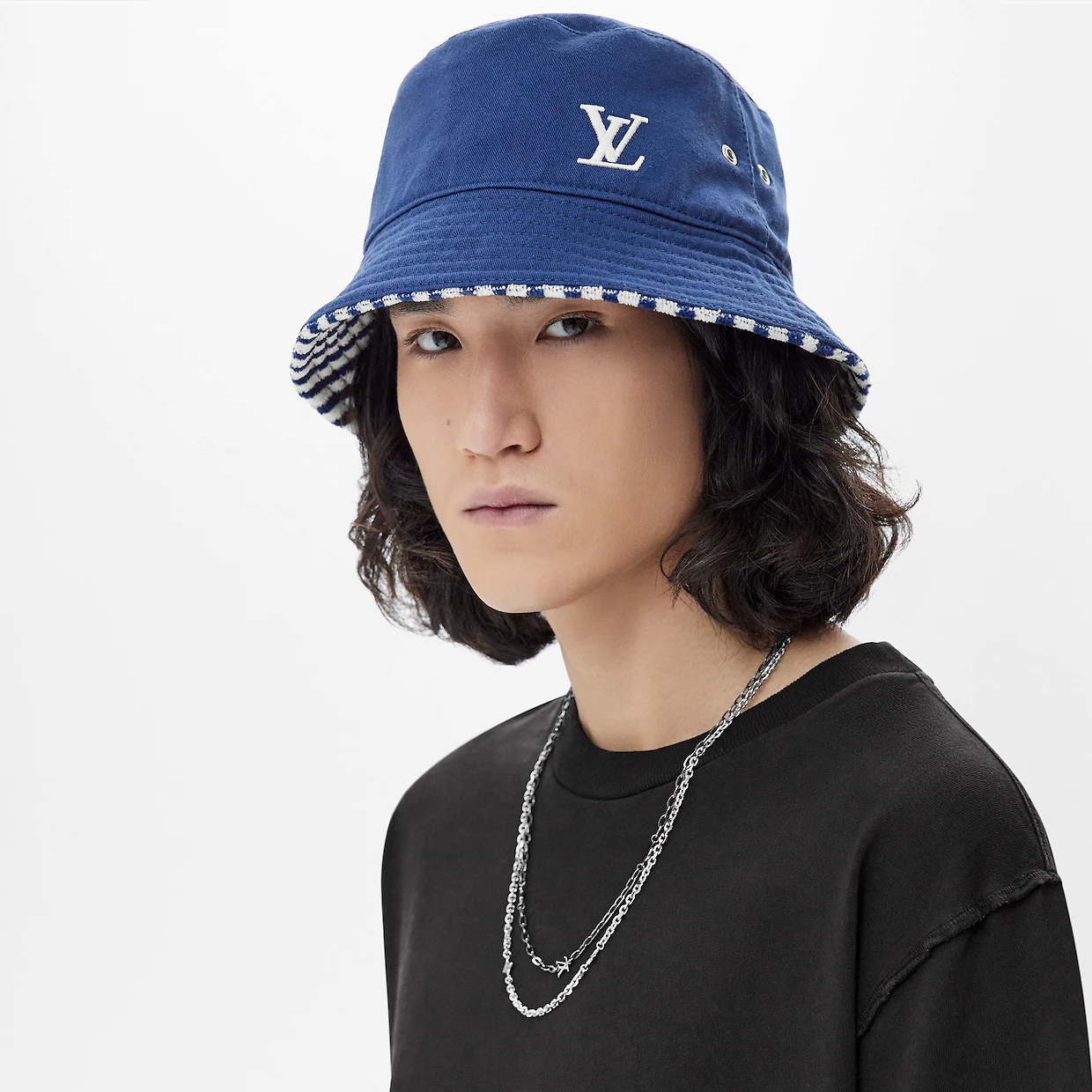 LV GRAPHICAL BUCKET HAT