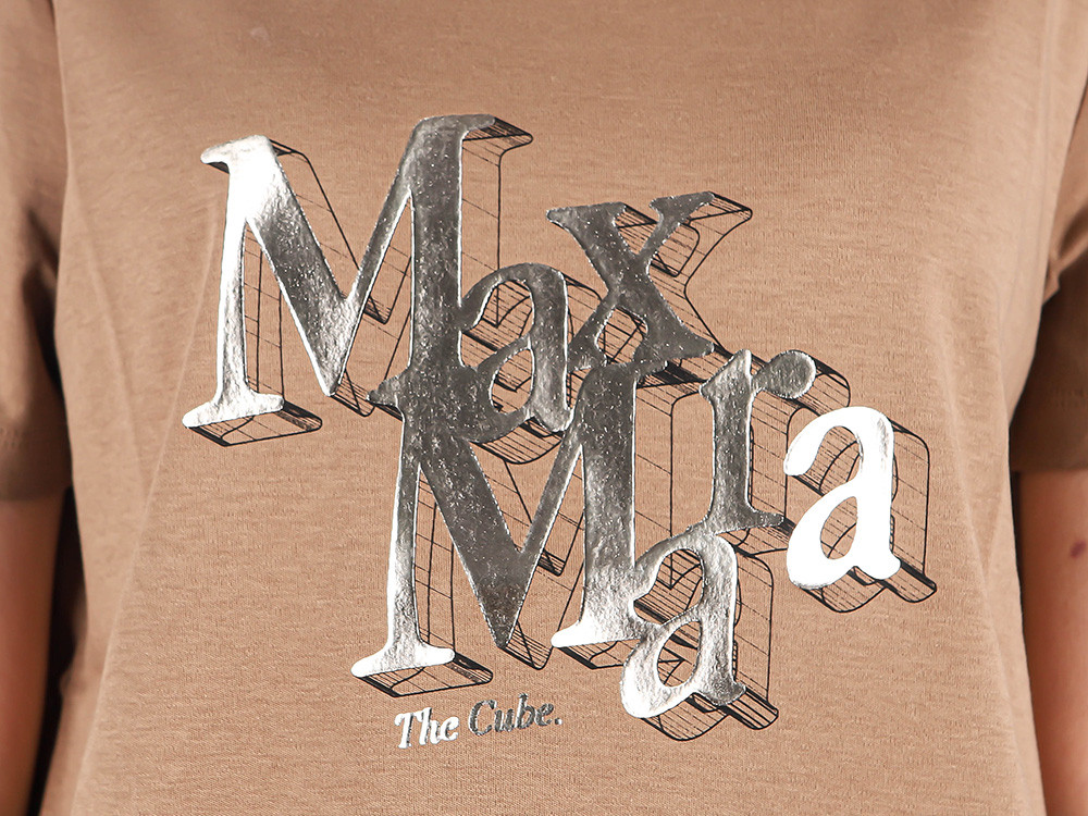 Women's short sleeve t-shirt