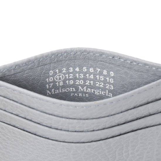 Leather breeze card holder