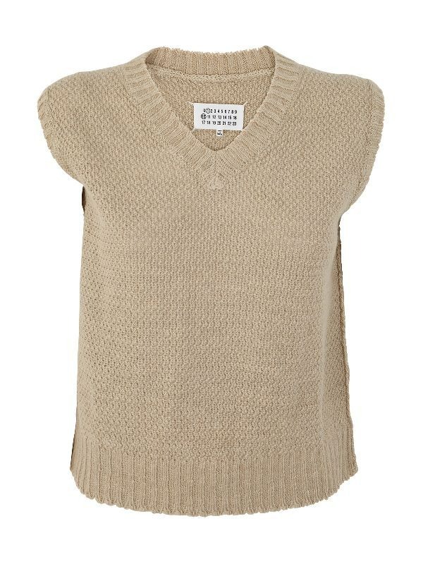Stitched v-neck knitted vest