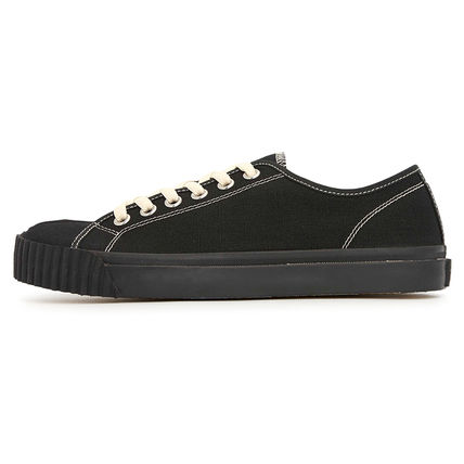 Maison Margiela Tabi Low Canvas Sneakers Black