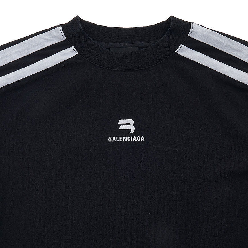 Small logo sporty bantal T-shirt
