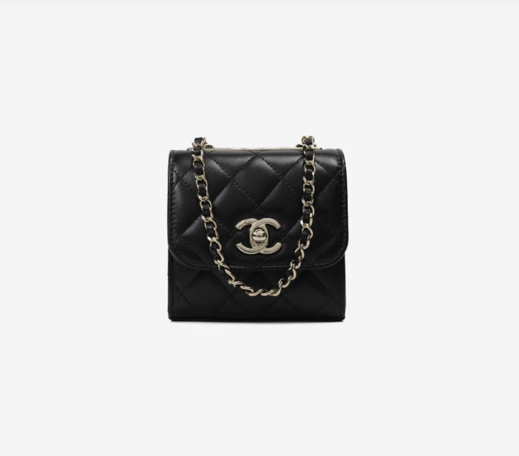 Chanel Clutch With Chain Lambskin & Gold Black