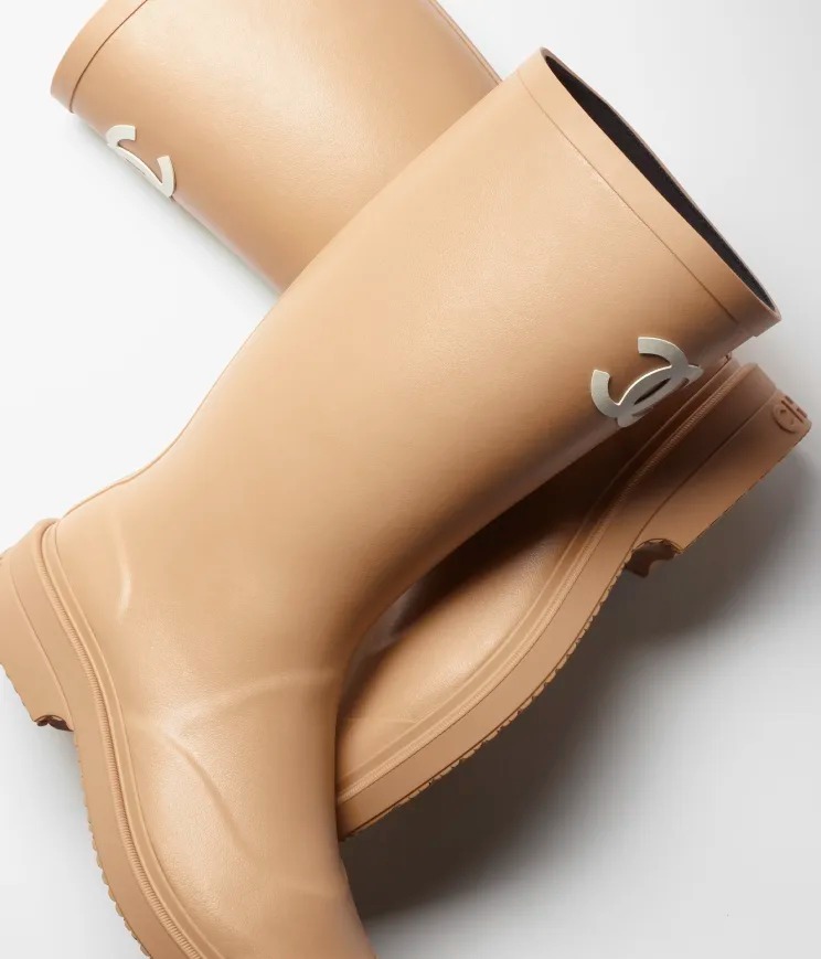 Chanel High Boots Caoutchouc & Dark Beige