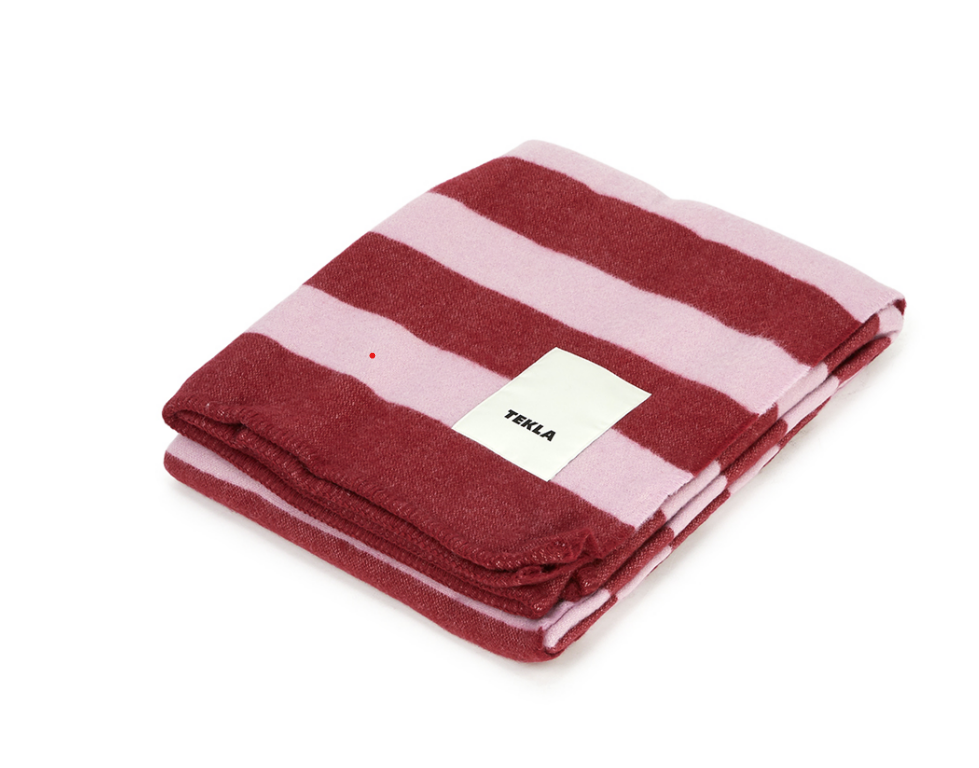 Red and Rose Pure wool blankets