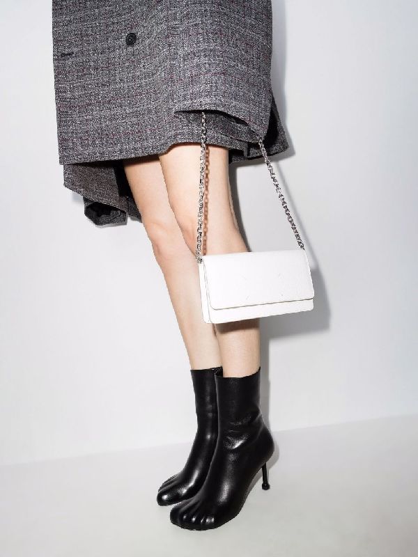 Four Stitches Chain Wallet in White