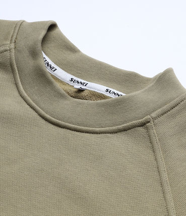CLASSIC SWEATSHIRT WITH BIG LOGO EMBROIDERY 