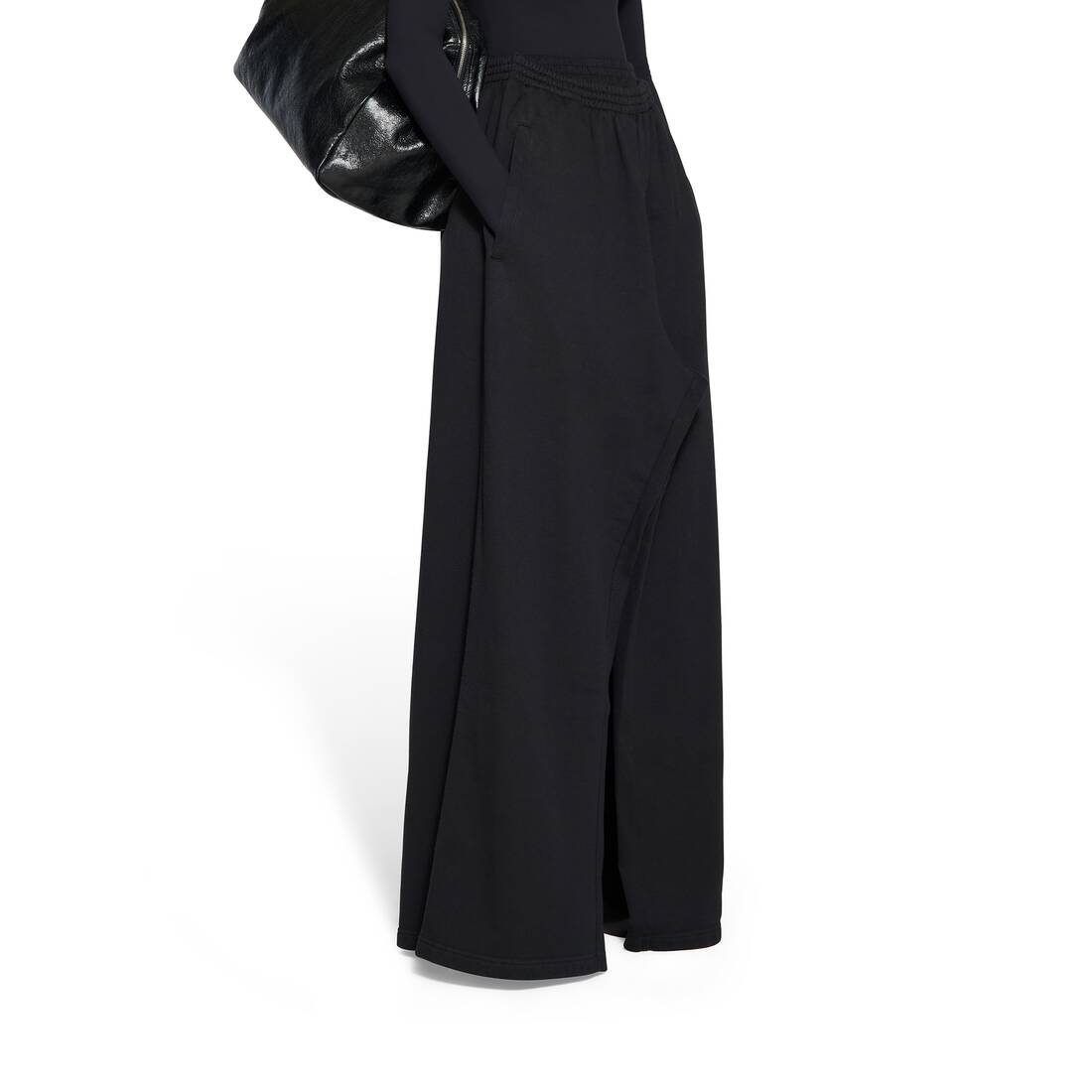 APRON SMALL FIT PANTS SKIRT IN FADE BLACK