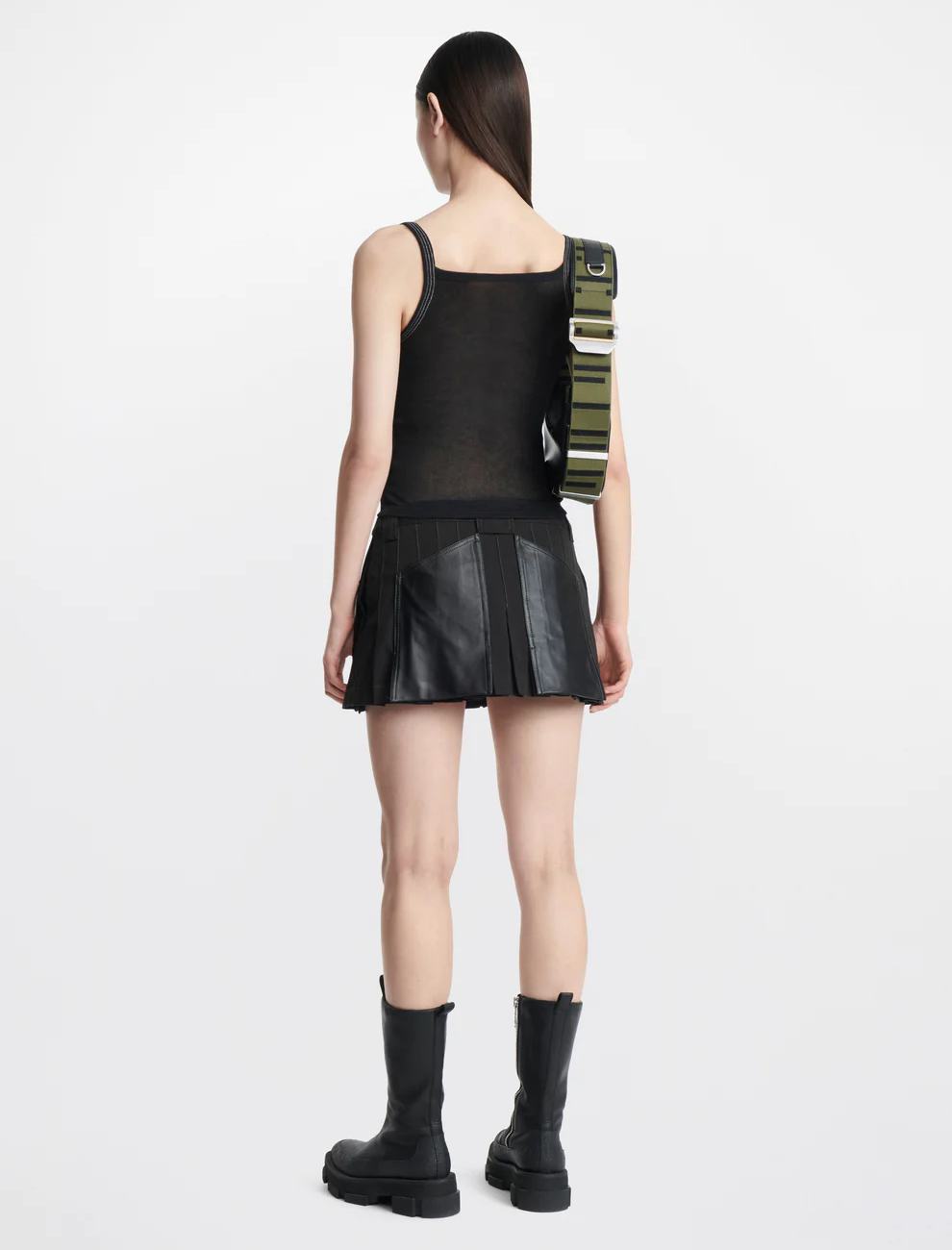 TRIPLE STITCH SCOOP TANK