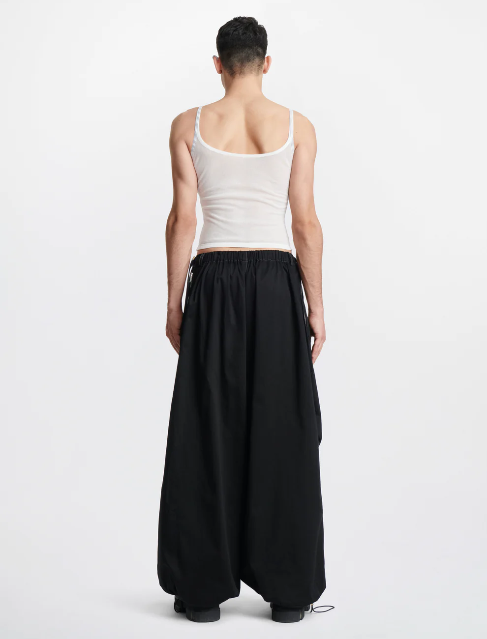 TRIPLE STITCH SCOOP TANK IN WHITE