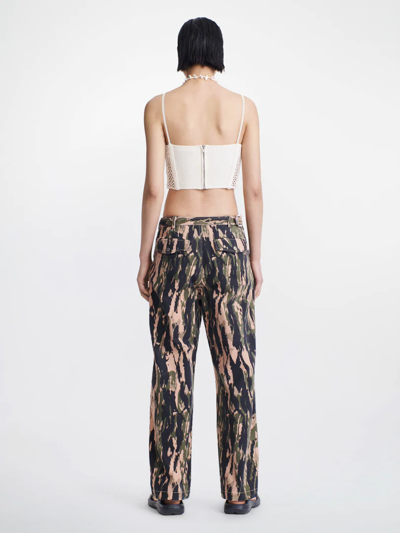 CORAL CROCHET CORSET IN WHITE