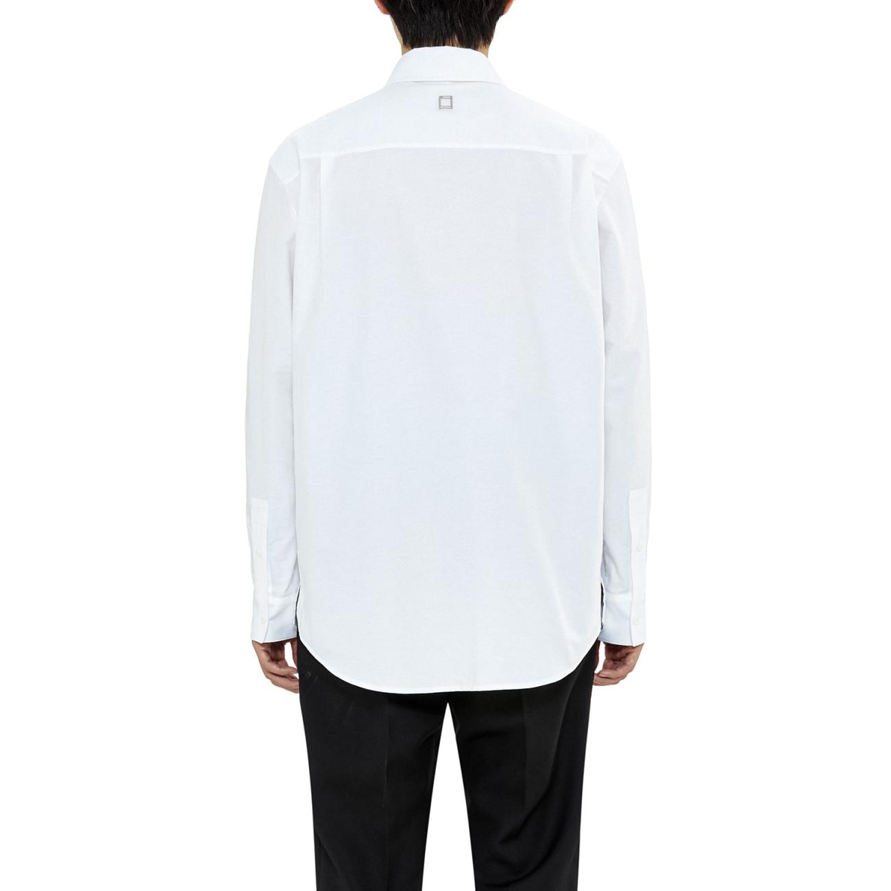 white cotton pocket shirt
