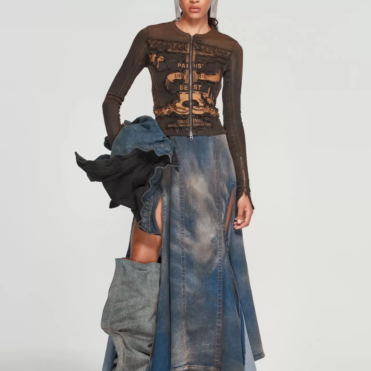 Fitted Paris' Best Zip Denim Jacket