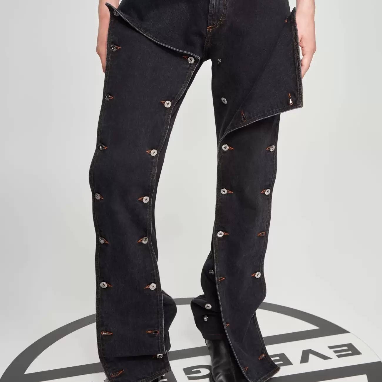 Classic Button Panel Jeans 