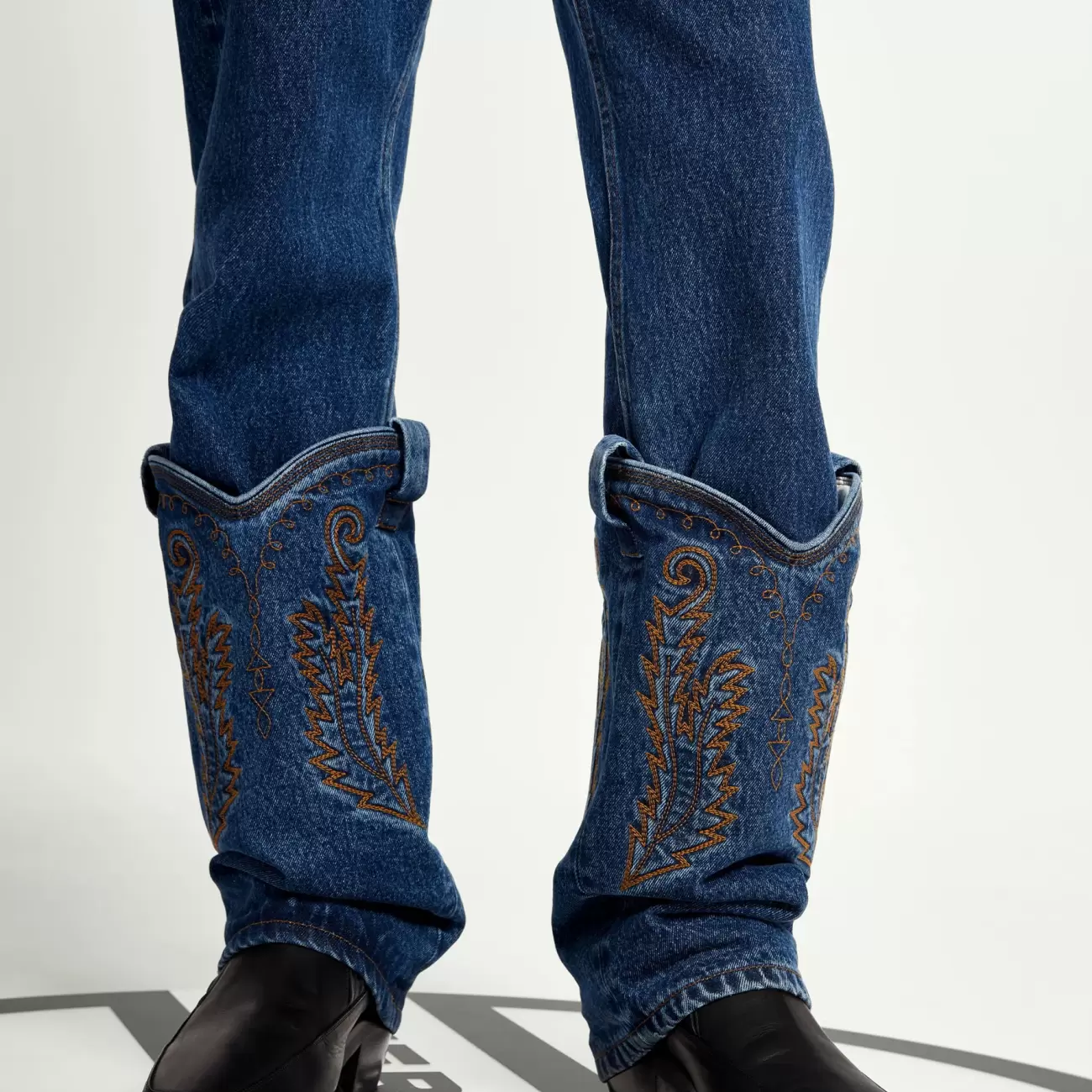 Classic Cowboy Cuff Jeans Navy