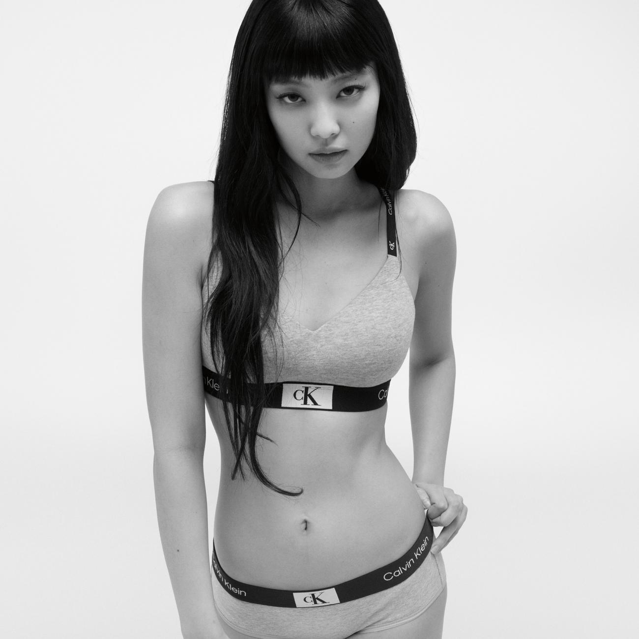 CALVIN KLEIN 1996 HIPSTER