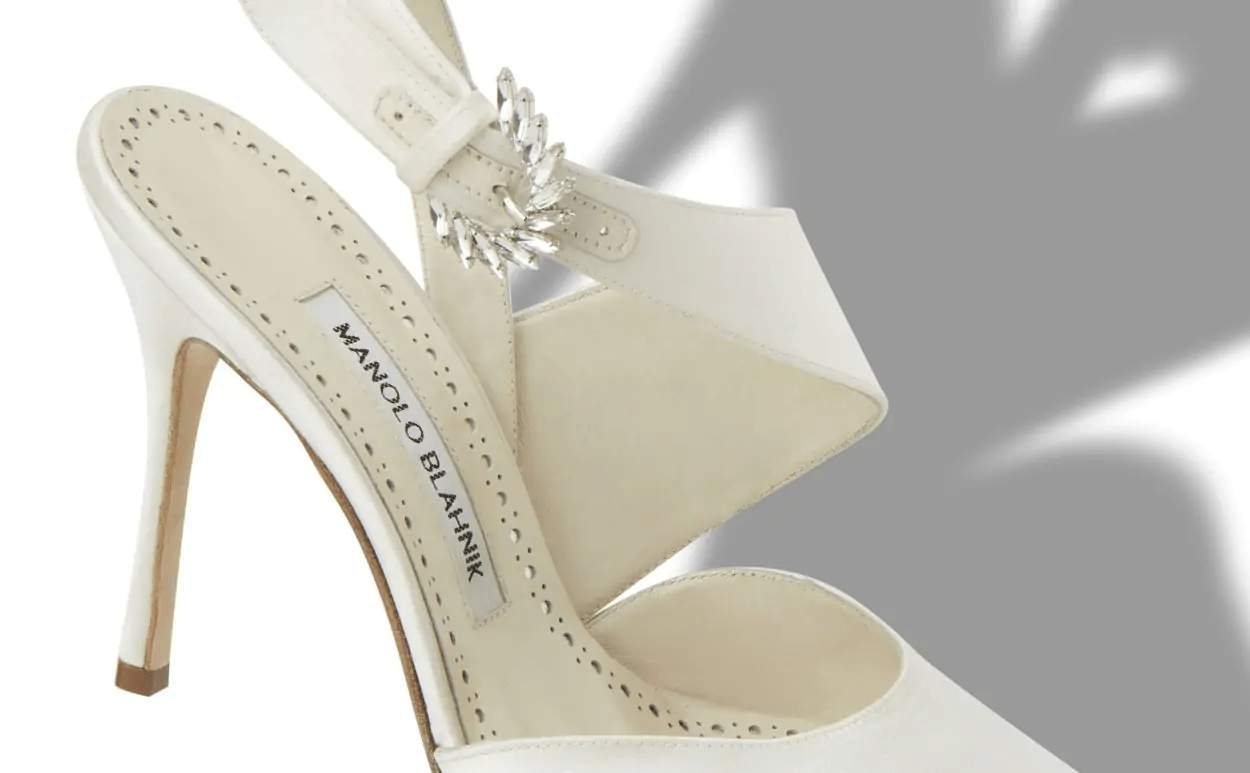 HAFELA CREAM SATIN EMBELLISHED PUMPS 