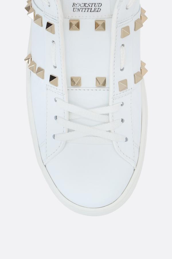 ROCKSTUD UNTITLED SMOOTH LEATHER FLATFORM SNEAKERS